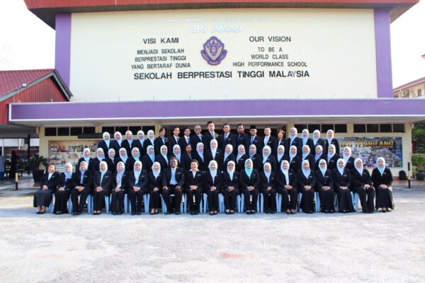 ACADEMIC STAFF 2024